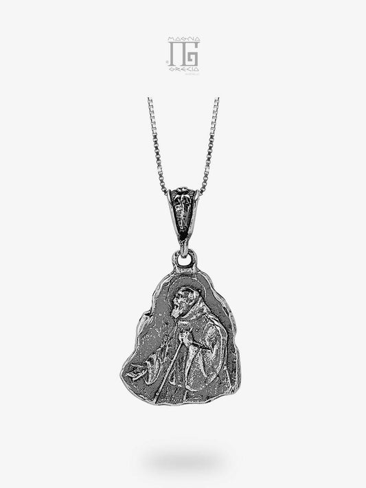 Pendente sagomato in argento 925 con effigie di San Francesco di Paola e catenina – lavorazione artigianale calabrese